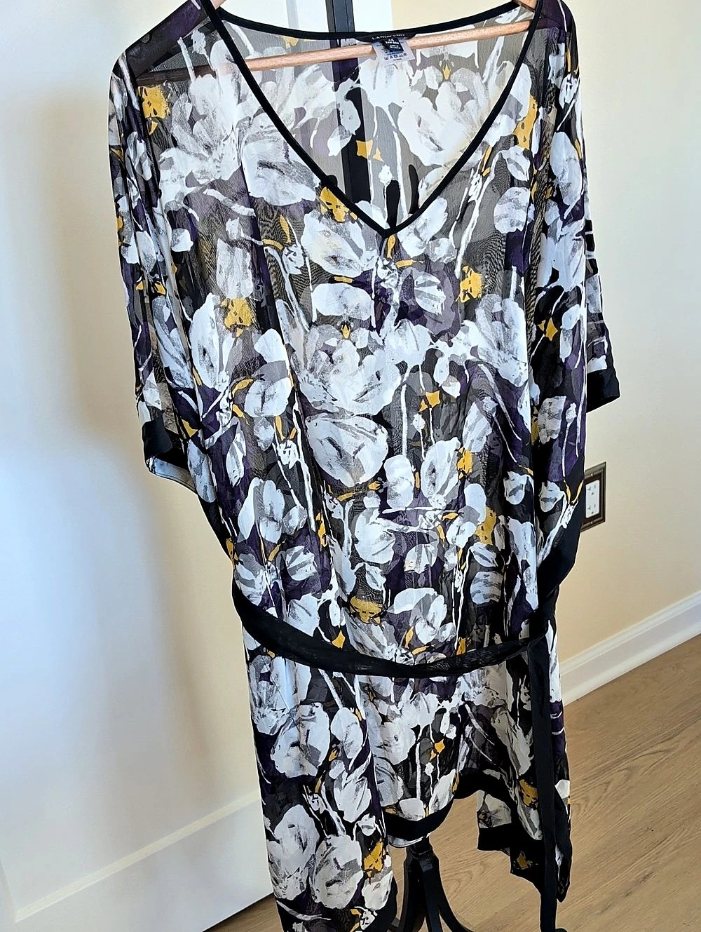 Floral Swim Cover Up 3X Like New